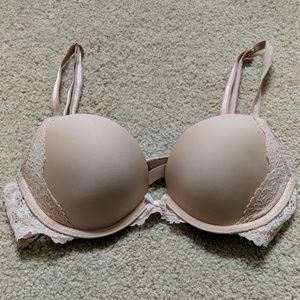 Victoria's Secret DreamAngels Push up Bra 32C Nude